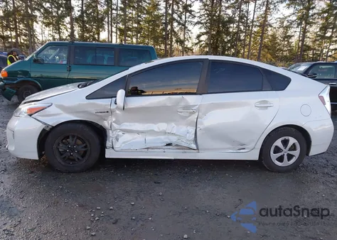 2015 Toyota Prius Two from USA, damaged, VIN JTDKN3DU0F0440527